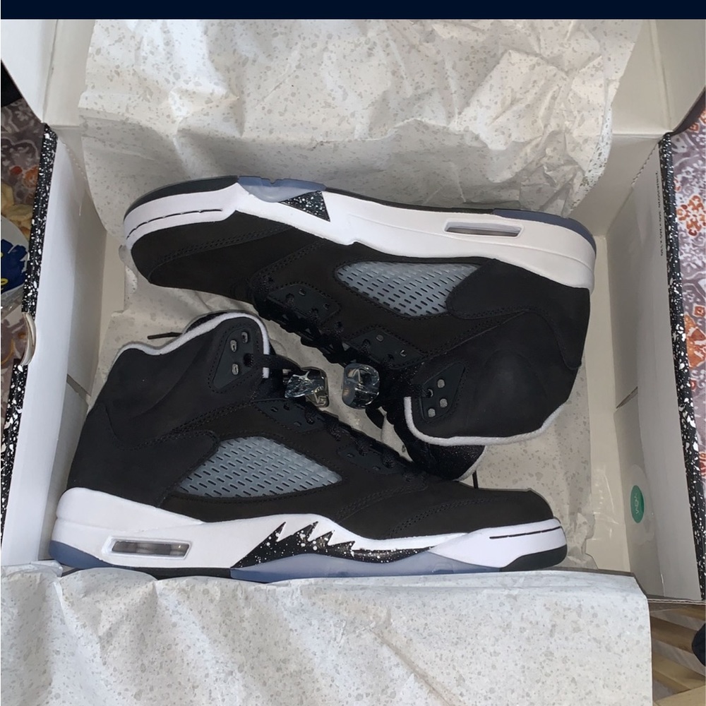 10.5 brand new